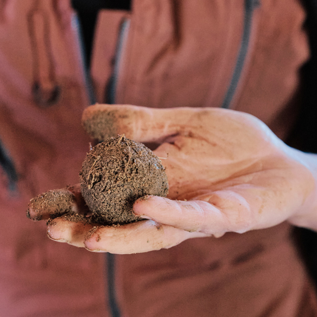 Material Cultures Make